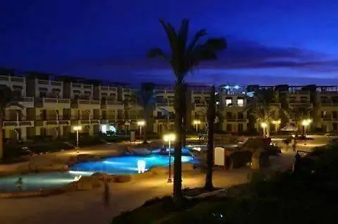 Manara Beachfront Ain Sokhna Dağ evi *